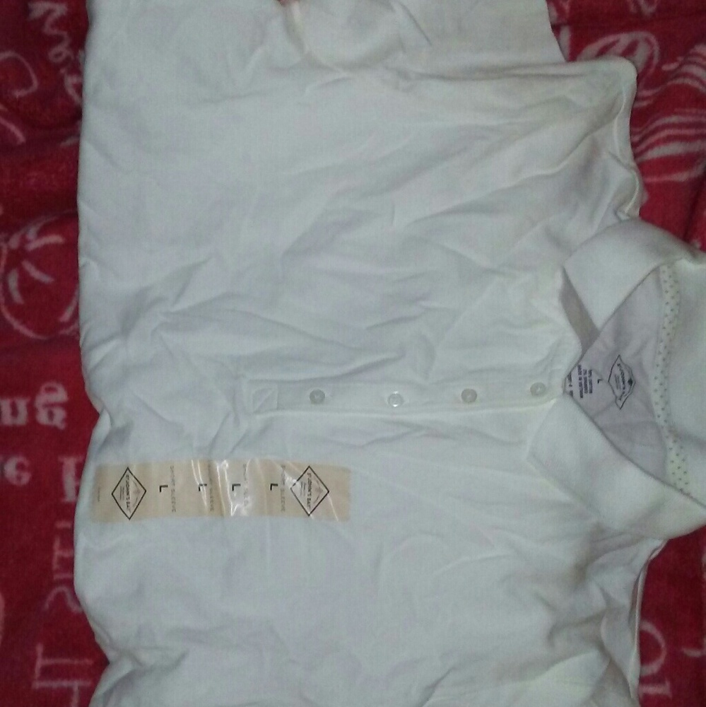 Short sleeve shirt